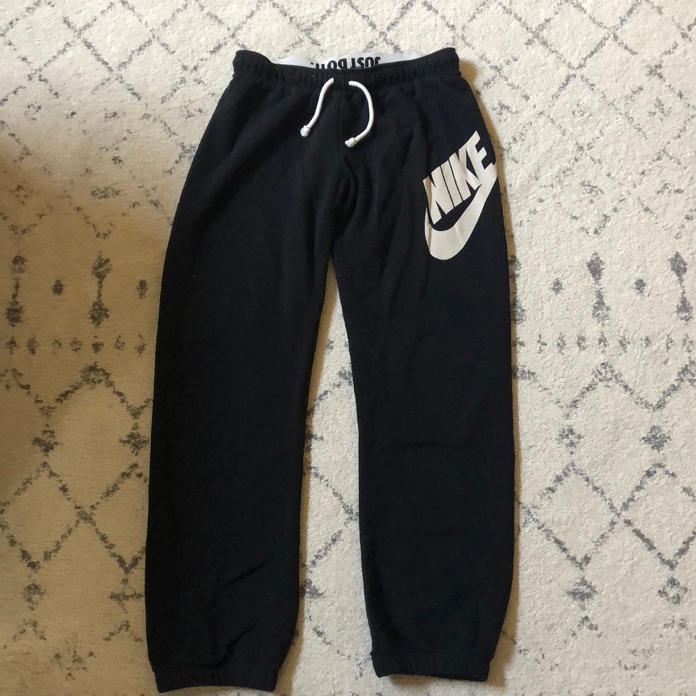 Nike jogger sweats